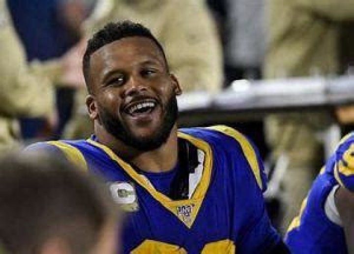 Aaron Donald: Wiki, Bio, Age, Height, Career, Girlfriend, Net Worth