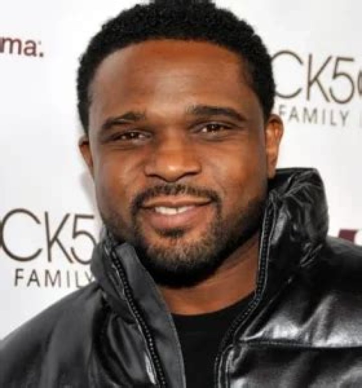 Uncover The Secrets Of Darius McCrary's Marital Journey