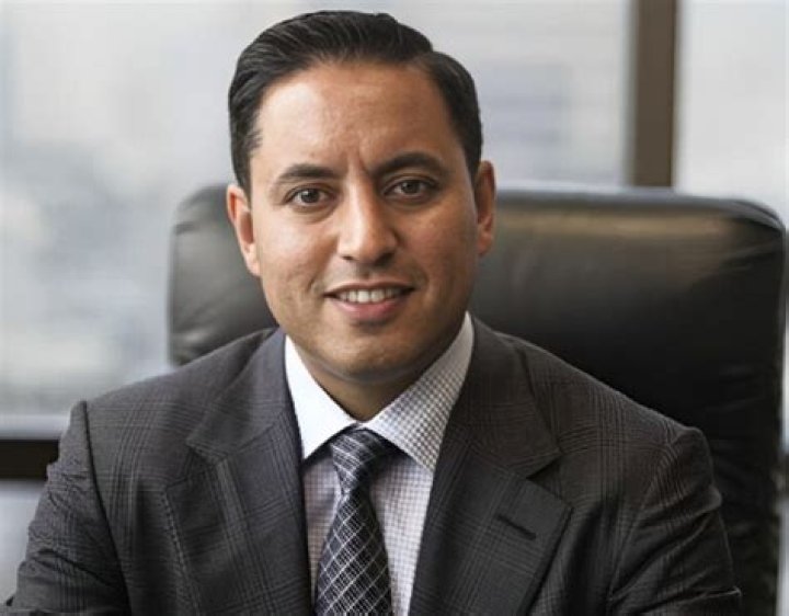 Farvahar Ceo Omeed Malik Wikipedia Bio Age