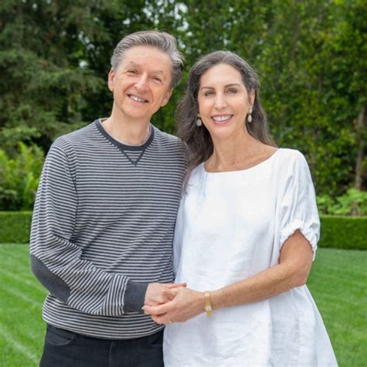 Get To Know Sylvia Lee Kelman! Her Age, Job, Glenn Kelman Wife |