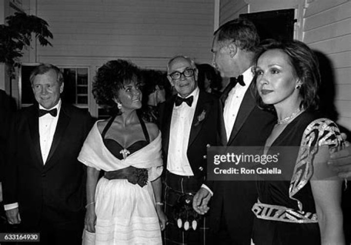 Discover The Enchanting World Of Glass Art Master Liba Trejbal