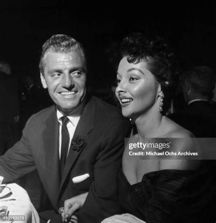 Mari Blanchard Biography, Age, Height, Husband, Net Worth, Family