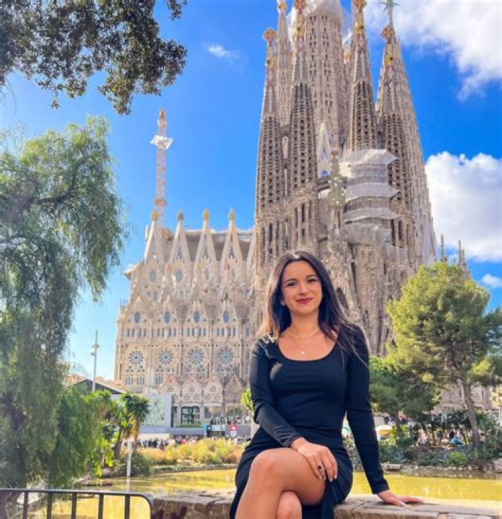 Uncover The Enigmatic World Of "OnlyFans De Paula Del Villar"