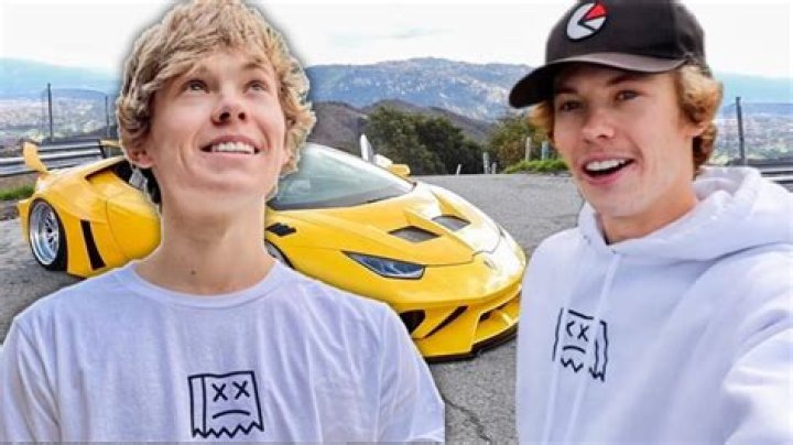 Tanner Fox Net Worth 2024